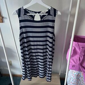 Loft size XL sleeveless navy and white stripe keyhole back dress